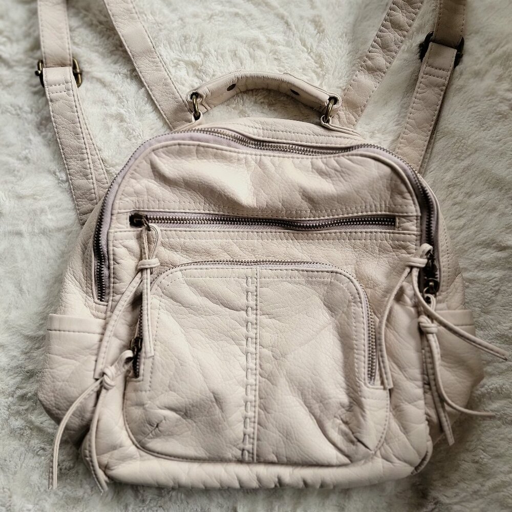 Supple, Vanilla Color, Faux Leather Backpack Great Cond., w/Lining, No Marks.